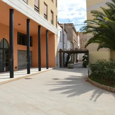 Apartment Miquel 1 - Piso Con Parking Y Wifi En El Centro